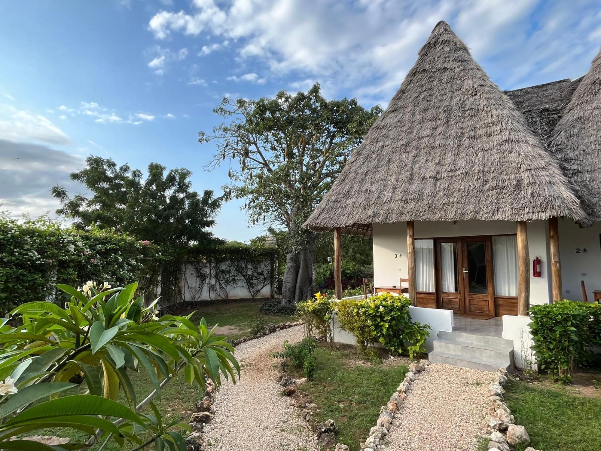 Miti Beach Bungalows Nungwi Ngoại thất bức ảnh