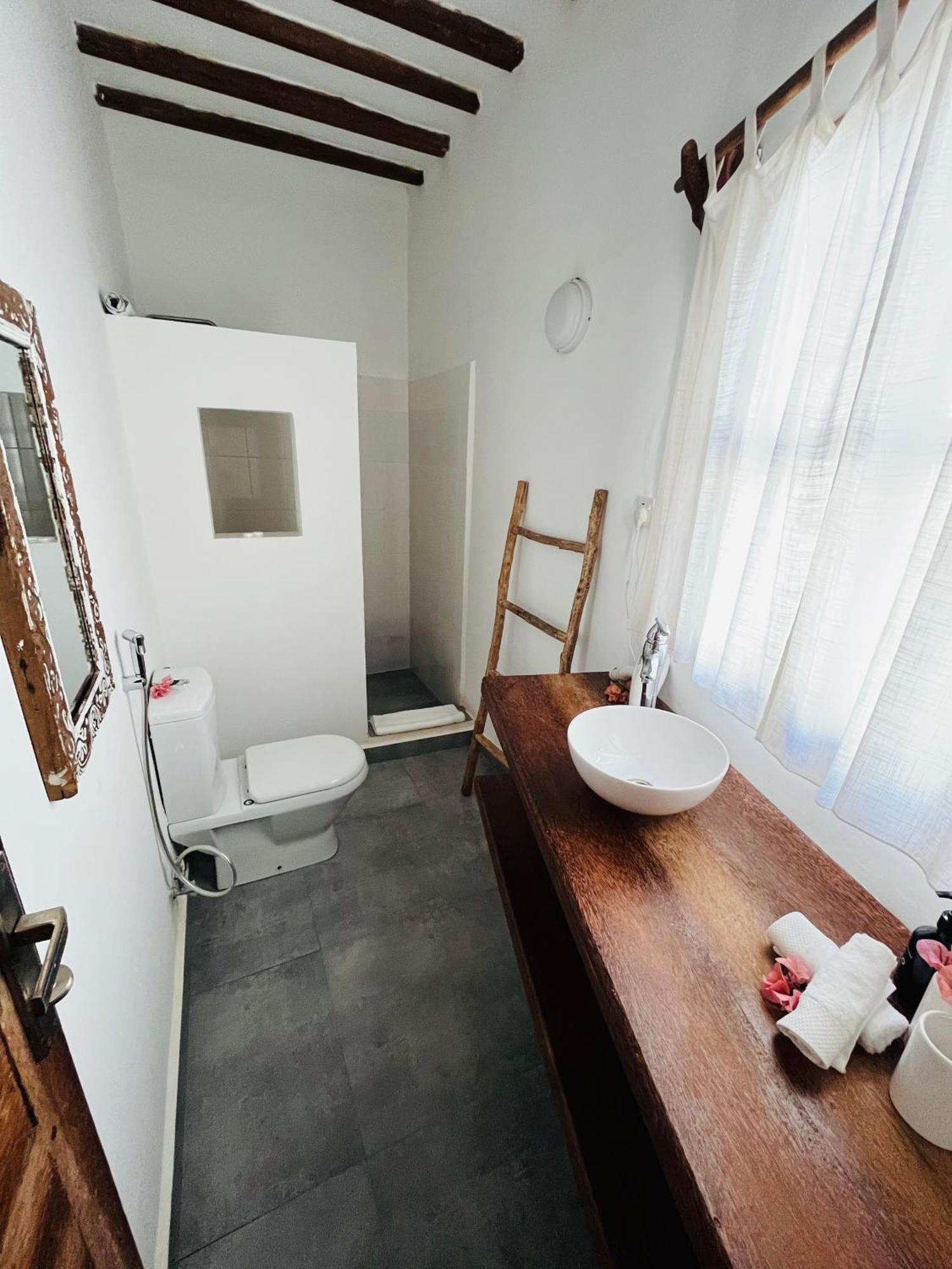 Miti Beach Bungalows Nungwi Ngoại thất bức ảnh